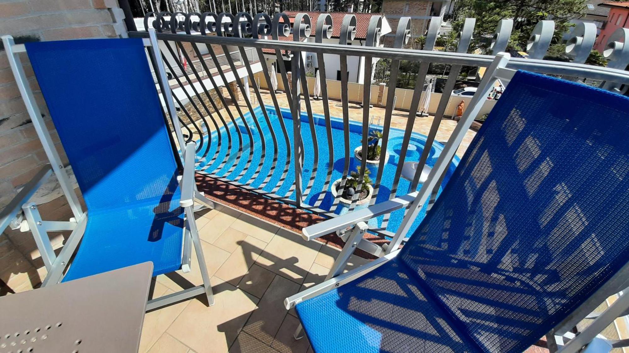 Hotel & Wellness Fra I Pini لينانو سابيادورو المظهر الخارجي الصورة